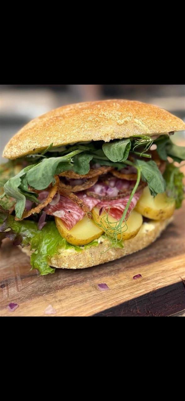 MÅNEDENS SANDWICH